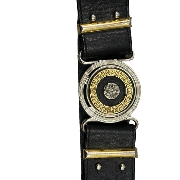 Authentic Versus Gianni Versace Women’s Black/Gold Leather Belt Vintage SZ 75/30 - Picture 10 of 10